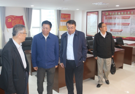 青海省副省長、省國資委黨委書記、主任王黎明，蒞臨省物產(chǎn)集團調(diào)研指導工作